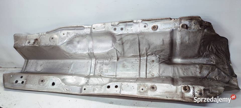OSŁONA TERMICZNA TUNELU PODWOZIA AUDI Q3 8U Przystajń