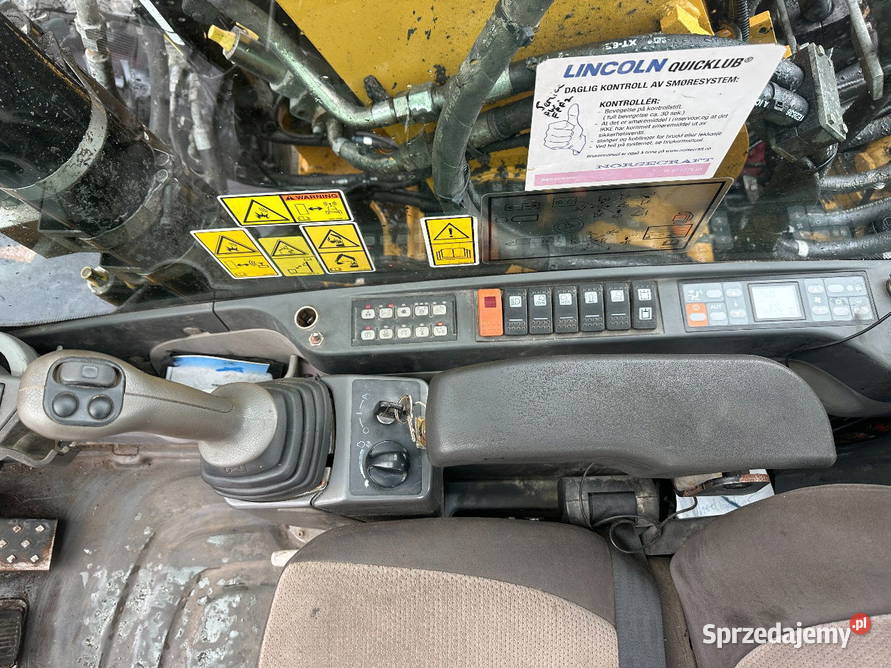 Koparka kolowa CAT Warszawa