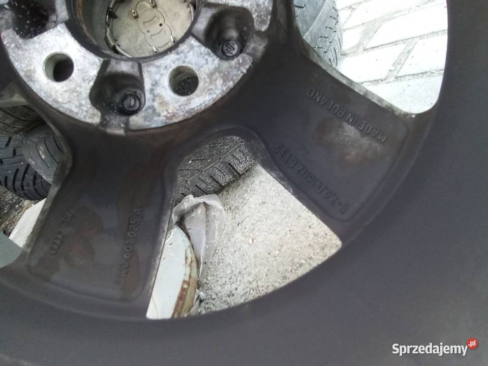 Koła zimowe Audi 7Jx16 et35 20560 R16 Semperit Sieniawka sprzedam