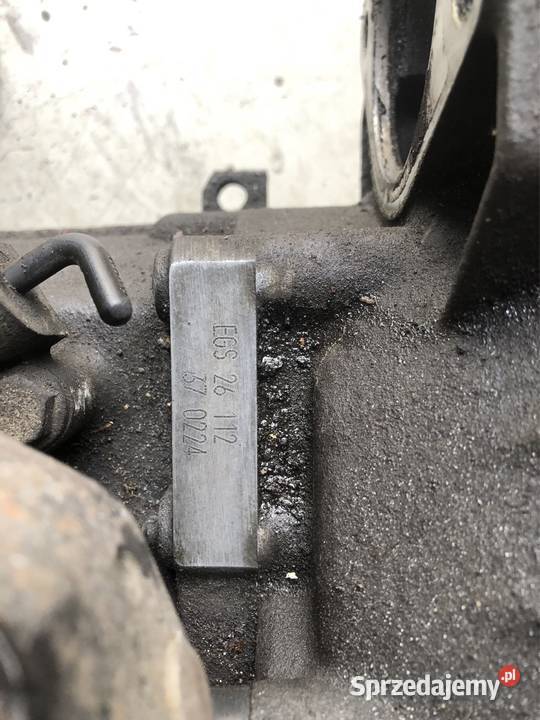 KOMPLETNA MANUALNA PIĘCIOBIEGOWA SKRZYNIA BIEGÓW Skrzynie biegów manualne