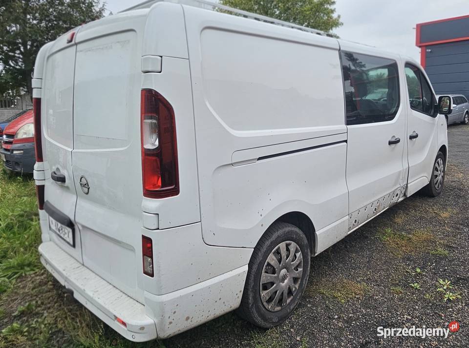 Opel VIVARO Uszkodzony silnik 2016r