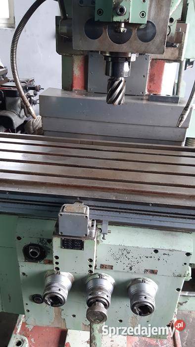 Frezarka uniwersalna FGSV 32 3200000 Netto Produkcja Krobia