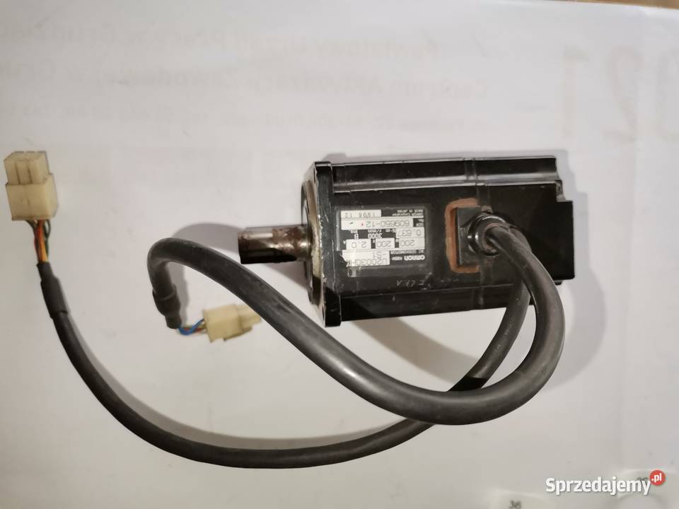 Serwomotor R88M V20030HAS1 6087647 Omron Dragacz