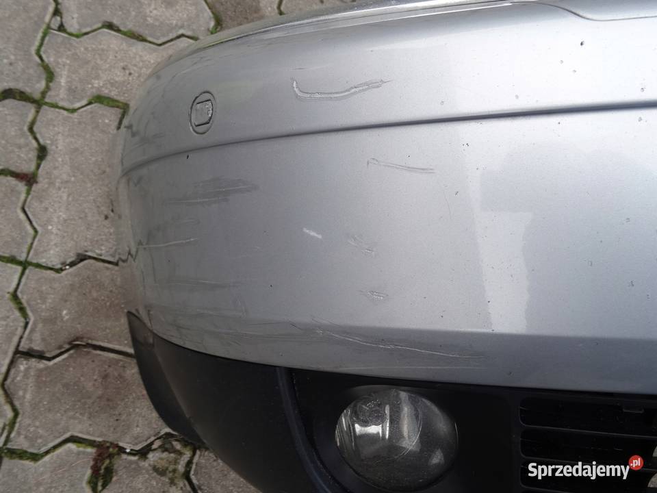 AUDI A8 D2 ZDERZAK PRZOD SPRYSKIWACZ PDC LY7W osobowe Części samochodowe wielkopolskie Przemęt