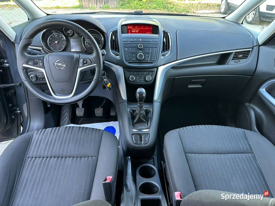 Opel Zafira 14Bgaz LPG 7osobowy Lifting Ostrowiec Świętokrzyski
