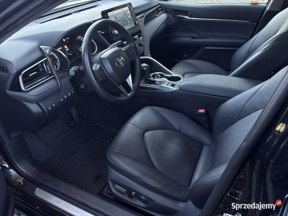 Toyota Camry 25 HSD EXECUTIVE gwarancja FV23 bluetooth Warszawa