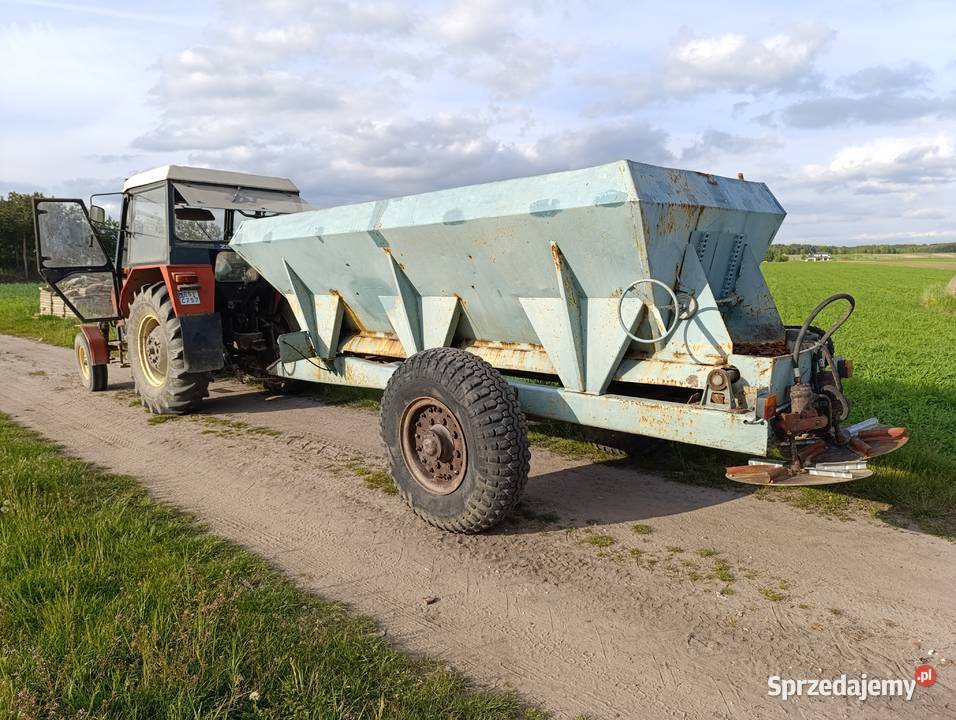 Sprzedam rozsiewacz wapna wapniarka rcw5 Sieradz