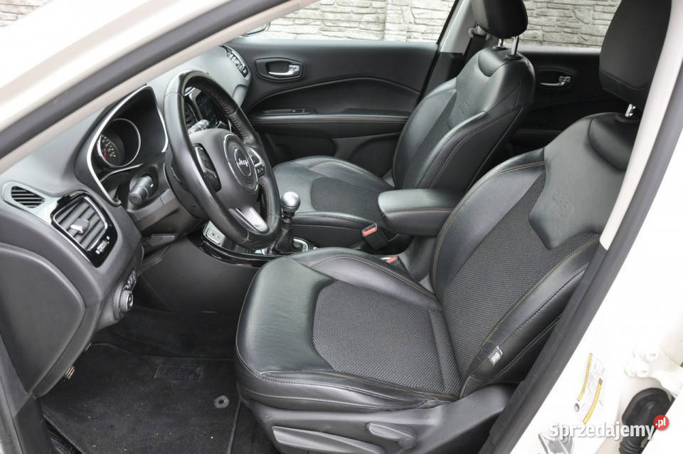 Jeep Compass 14 140 Limited LED Półskóra Xenon tempomat Dąbrowa Górnicza sprzedam