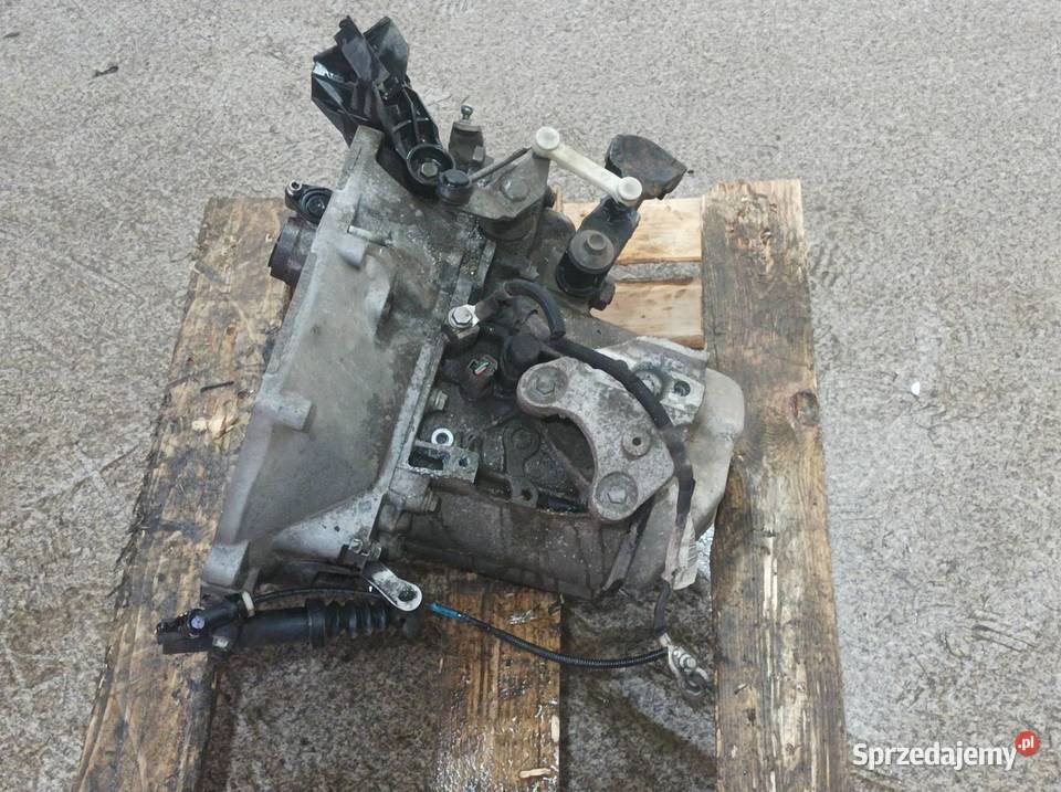 SKRZYNIA BIEGÓW 20CQ28 16 VTI Citroen DS3 I 2009 sprzedam
