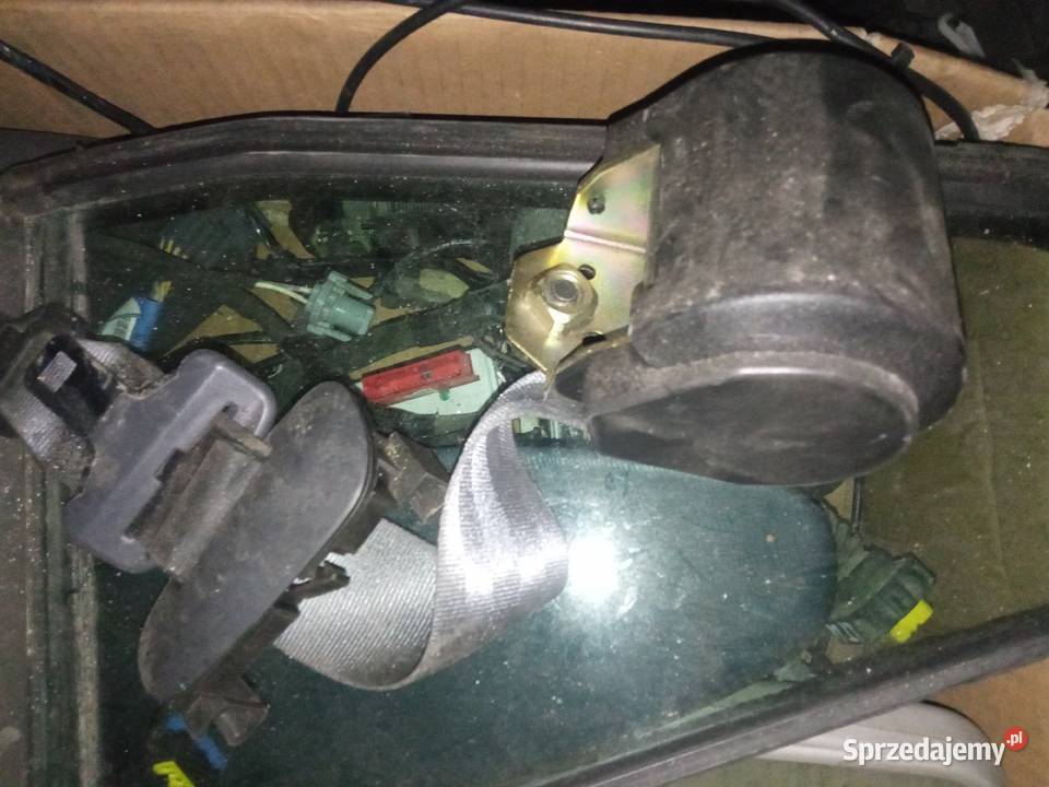 Pas bezpieczeństwa tył środek renault laguna ll