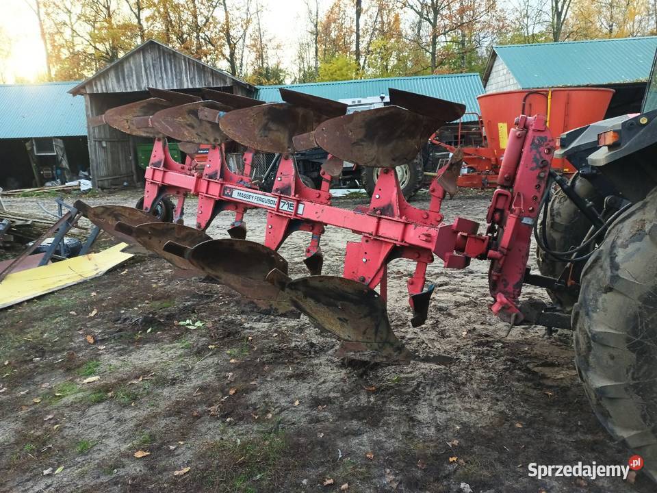 Pług Massey Ferguson na licencji Frost mazowieckie