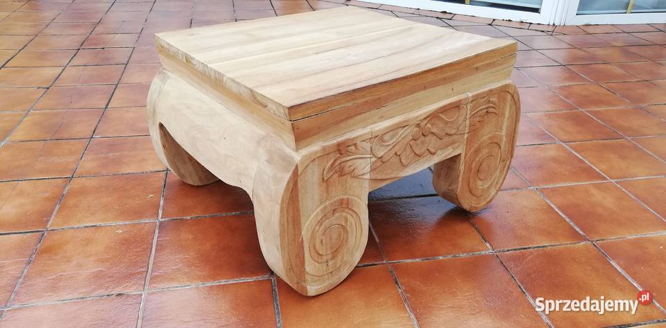 Stolik drewniany rzeźbiony kawowy loft indyjski sprzedam