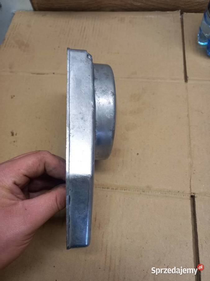 Dekiel kapa silnik 017 romet