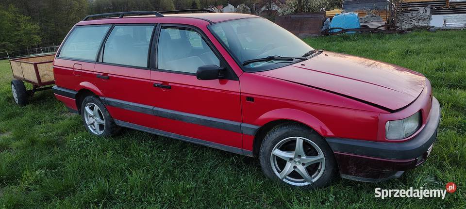 czerwony Passat z absem i klimatyzacją Bochnia