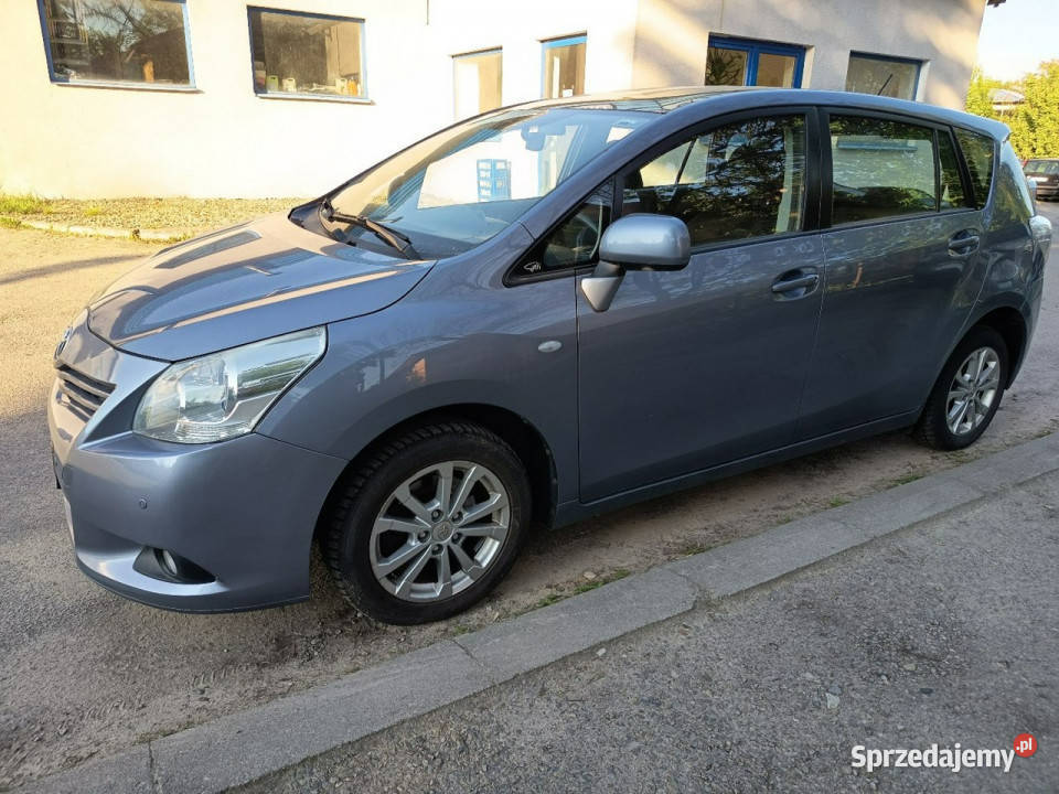 Toyota Verso Bezwypadkowy historia serwisowa 7 wielofunkcyjna kierownica Janów Lubelski