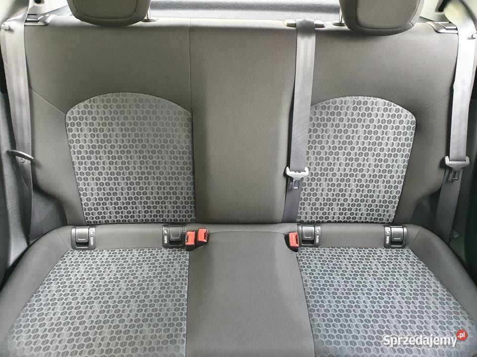 OPEL CORSA E 12 ECOTEC 2016 71 Super Stan Hatchback Katowice