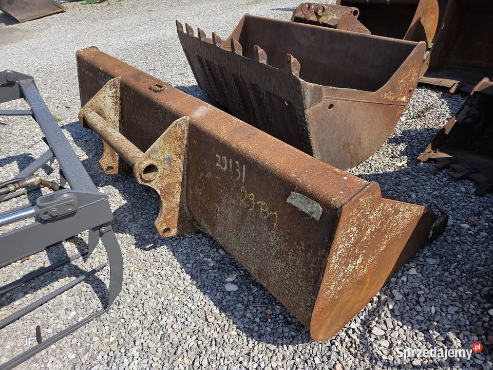 Łyżki Szypy różne wielkości CAT Manitou JCB Gąsewo