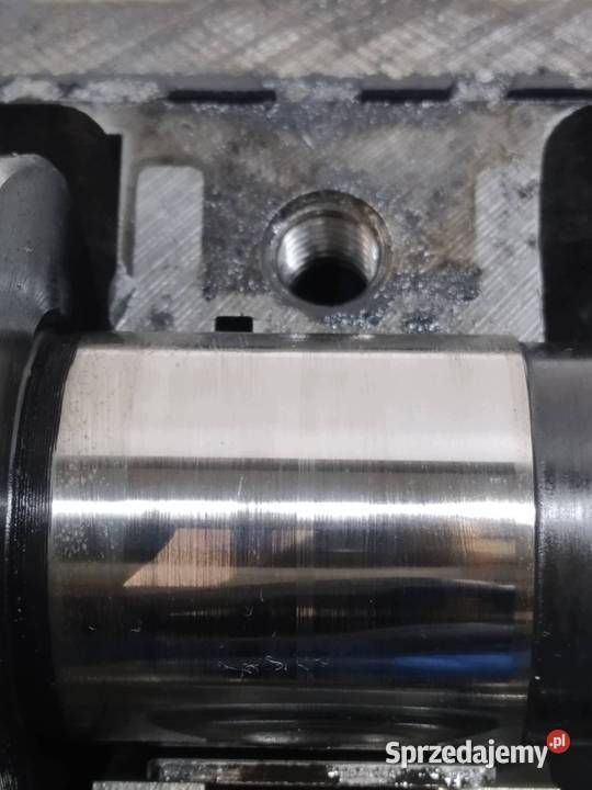 GŁOWICA KOMPLETNA 03C103373A 20 TDI VW Głowice cylindrów