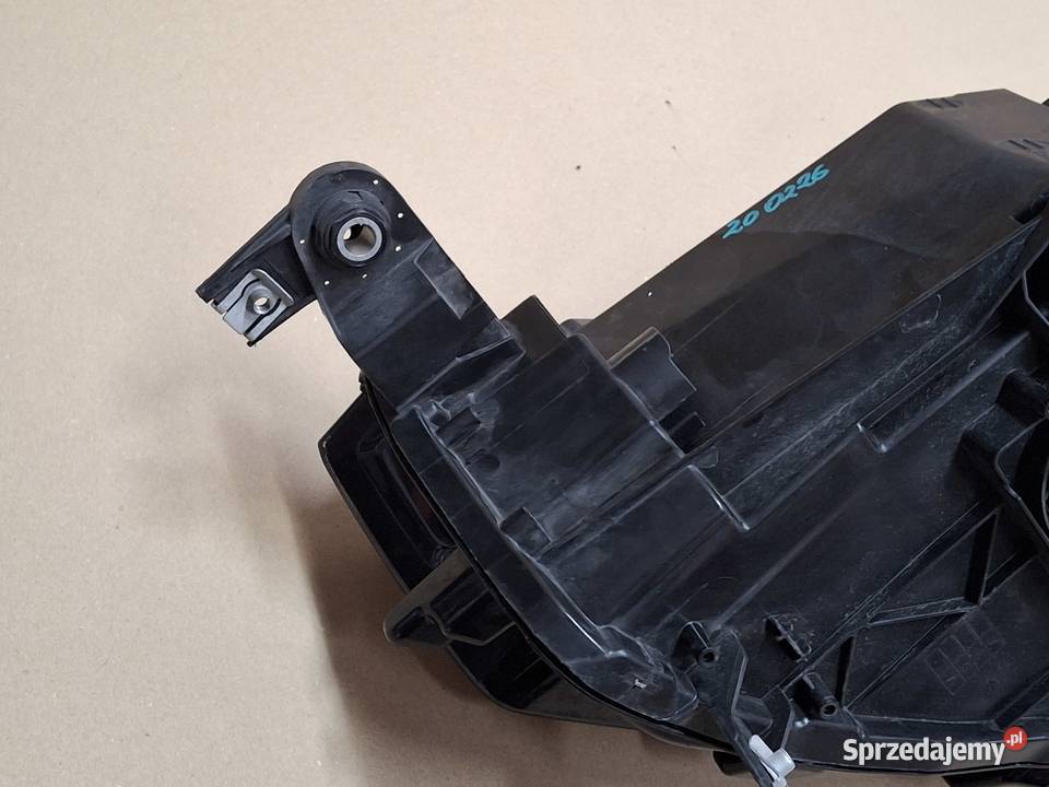 SEAT ATECA LIFT REFLEKTOR PRAWY FULL LED LAMPA Lampy przednie Bieleń sprzedam