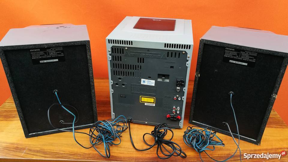 Wieża Aiwa NSXSZ52 z kolumnami