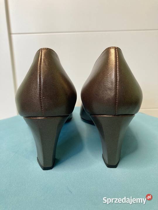 Nowe brązowe metaliczne buty czółenka Stuart brązowy/beżowy Czółenka Nisko sprzedam