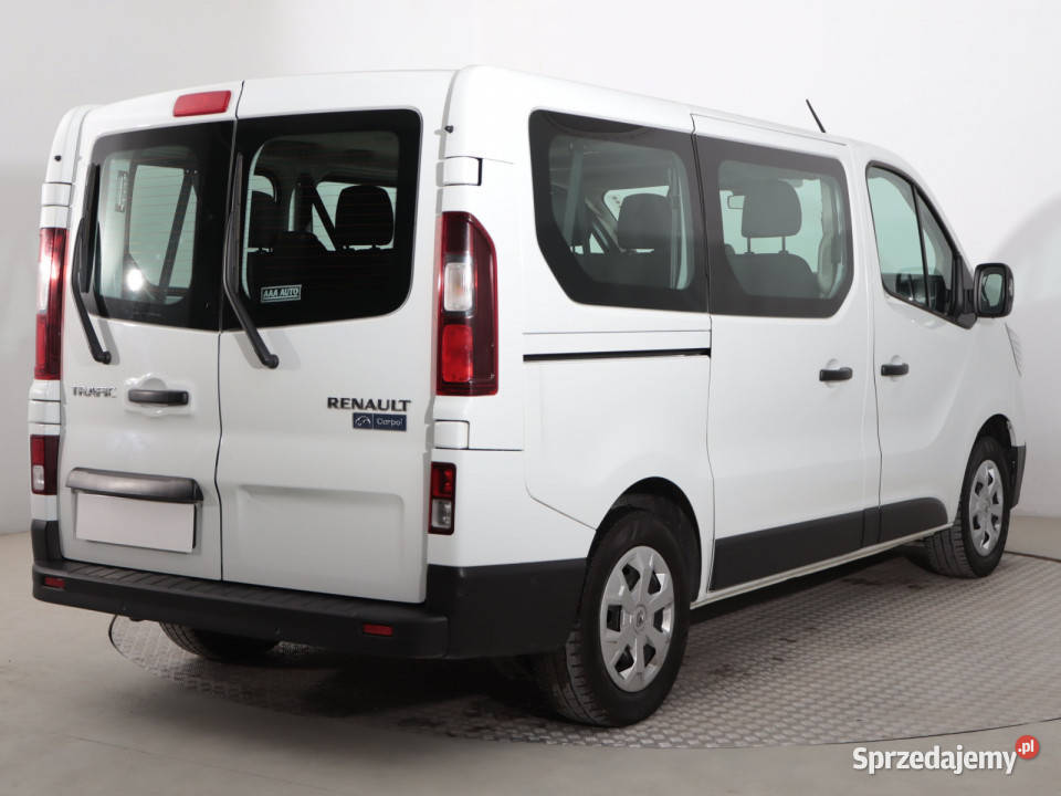 Renault Trafic 20 dCi gniazdo USB Piaseczno