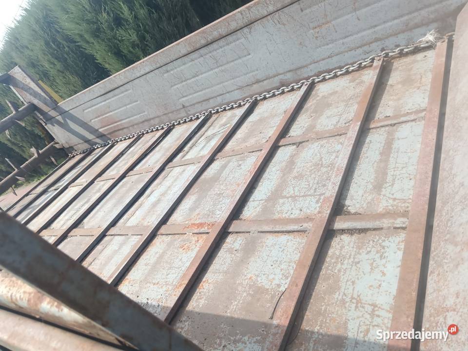 Rozrzutnik obornika agromet przyczepa do traktor