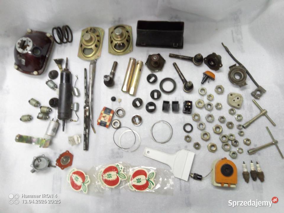 Fiat 126p Maluch FSM zestaw części auto PRL Przemyśl