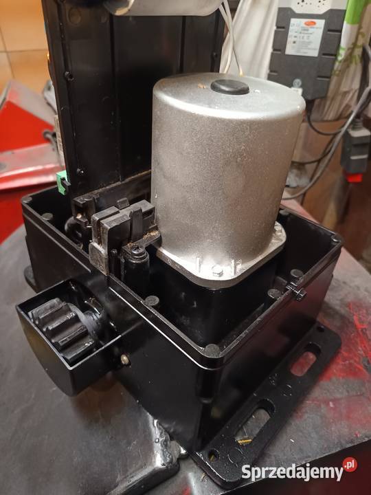 Sprzedam automat FAAC 741 metal Duczki sprzedam