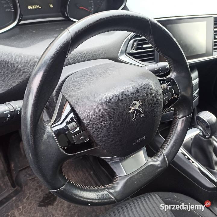 Peugeot 308 t9 X2014 16 ehdi 92 panorama dach kupiony w polskim salonie