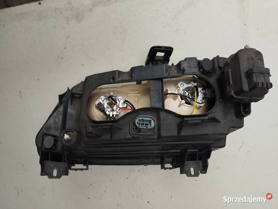 Lampa przednia prawa Renault Megane I Łask