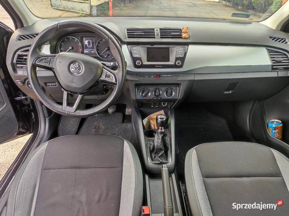 Skoda Fabia benzyna gaz Rok produkcji 2018 Warszawa