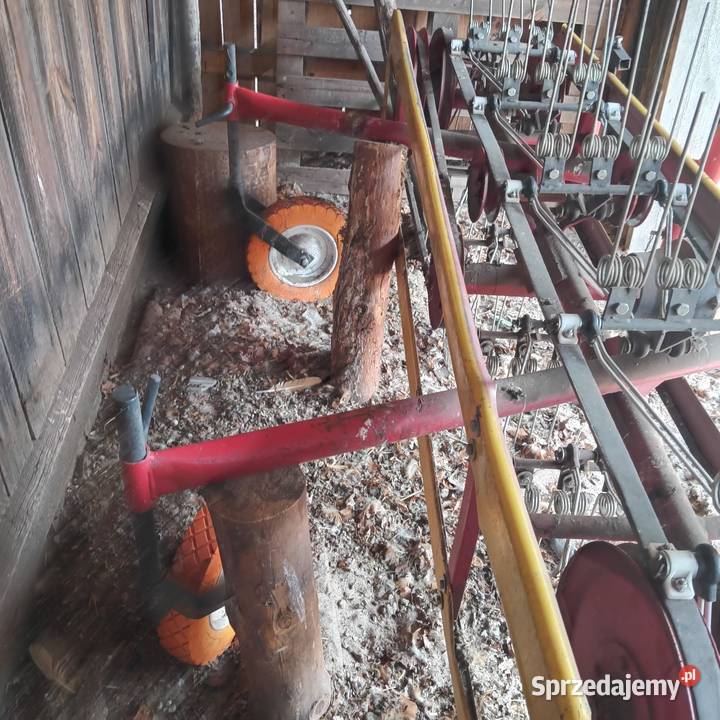 Przetrząsarka do siana