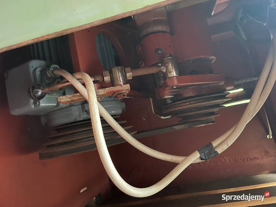 Frezarka dolnowrzecionowa SCM t120