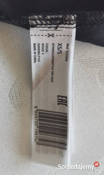 pół ceny Sukienka Outhorn4F Wiskoza 95 Czarna