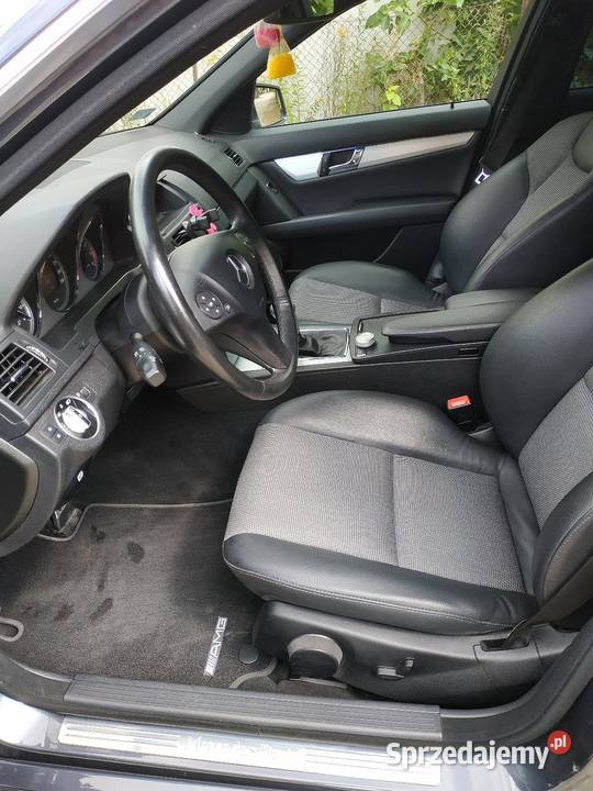 Mercedes C KLASA w pakiecie AMG z 2010r18 Klasa C Puławy sprzedam