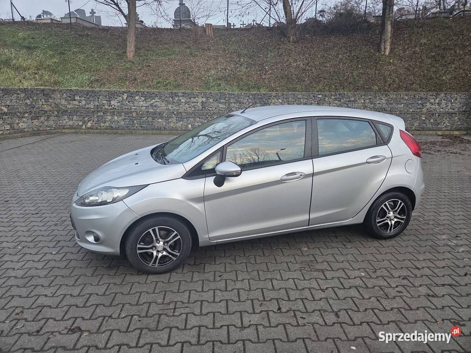 Ford Fiesta 125 Benzyna Niski Przebieg Klima 1250cm3 małopolskie Tarnów