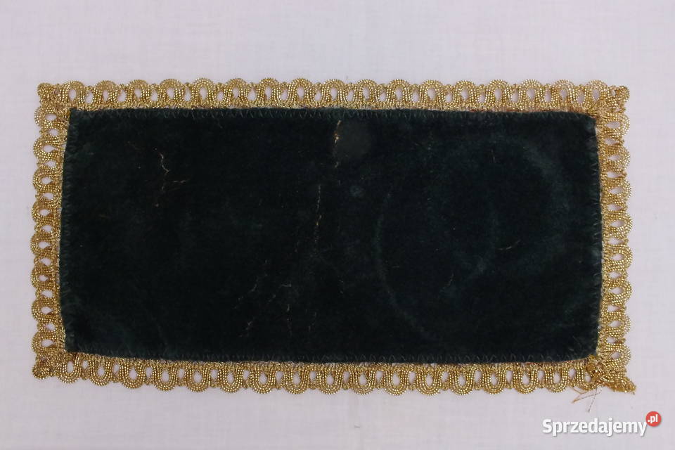 Stara haftowana serwetka Lubin