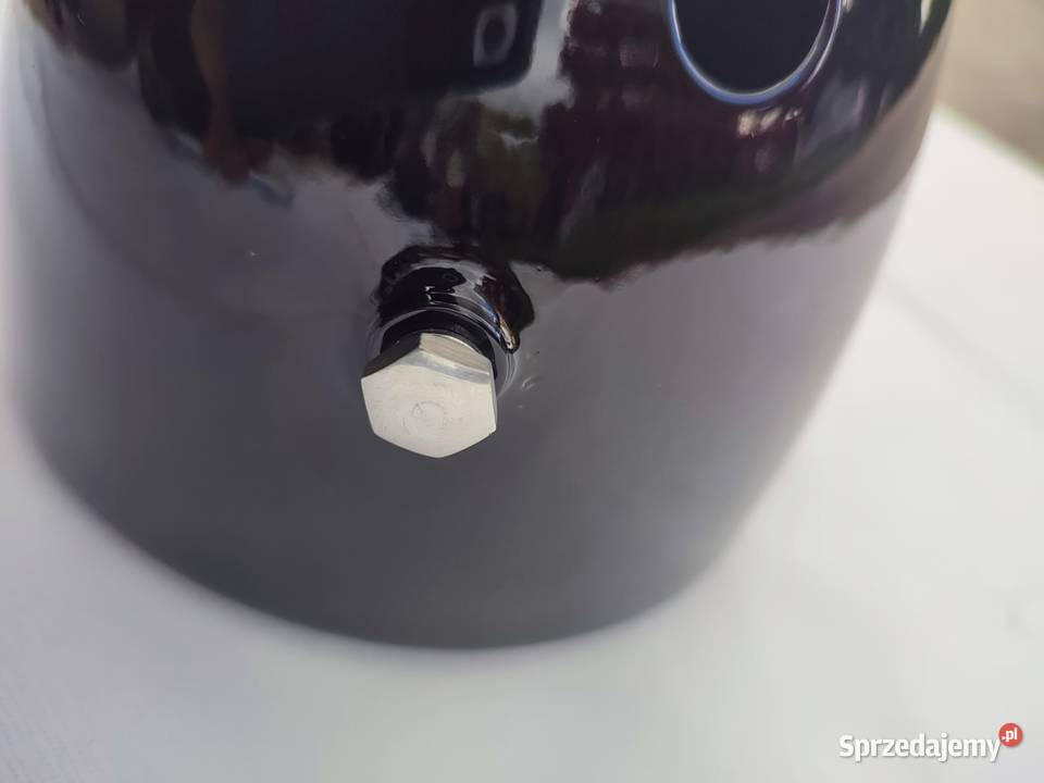 lampa WSK WFM z bocznymi śrubami Rumia