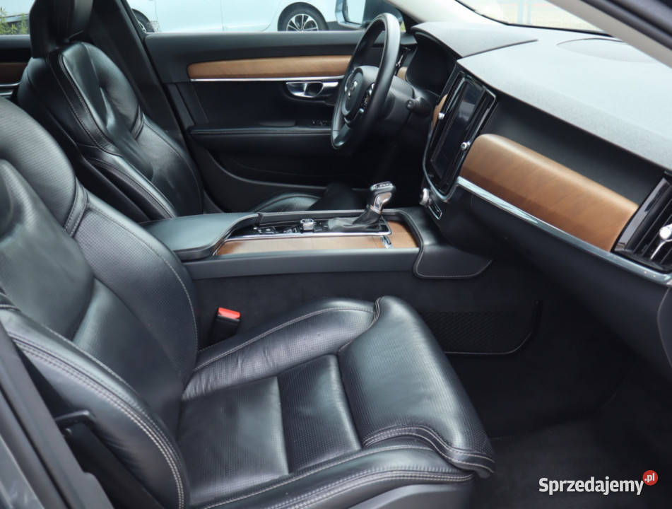Volvo V90 D4 AWD Łódź