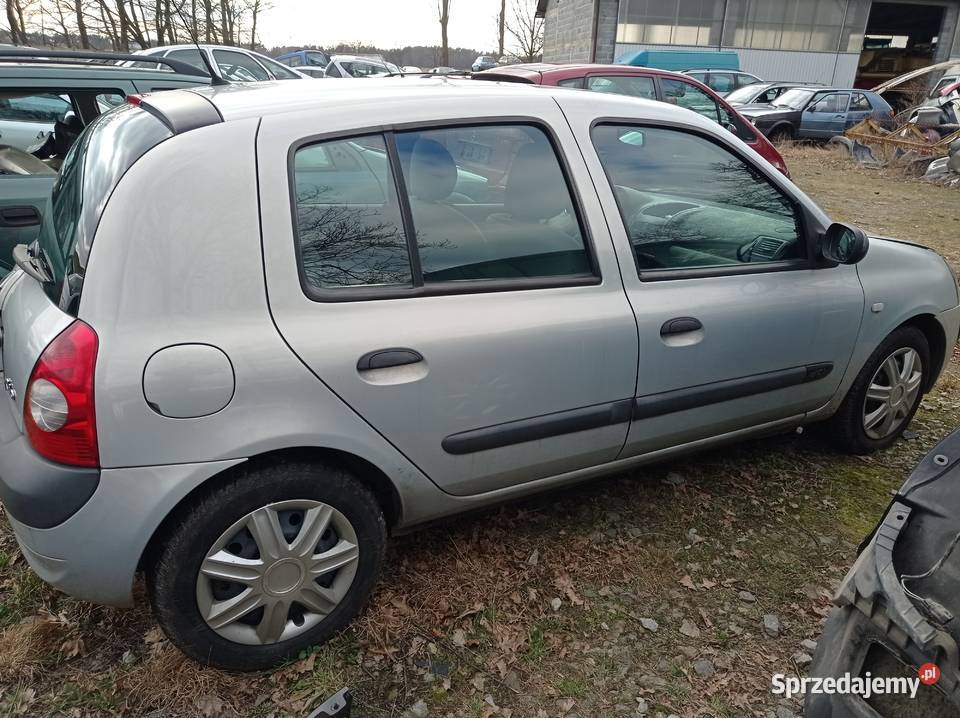 Renault Clio II 15 dCi 48 kW 2003 r dawca części