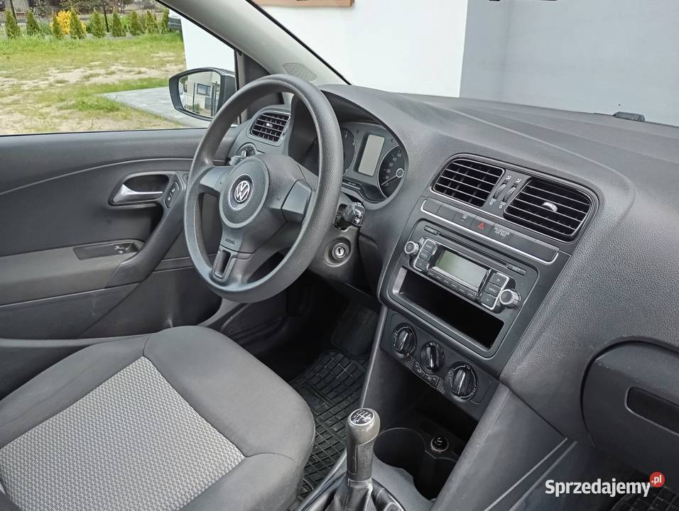 Volkswagen Polo 6R 2010r 5drzwiowy Ładny Polo Samochody osobowe Łódź