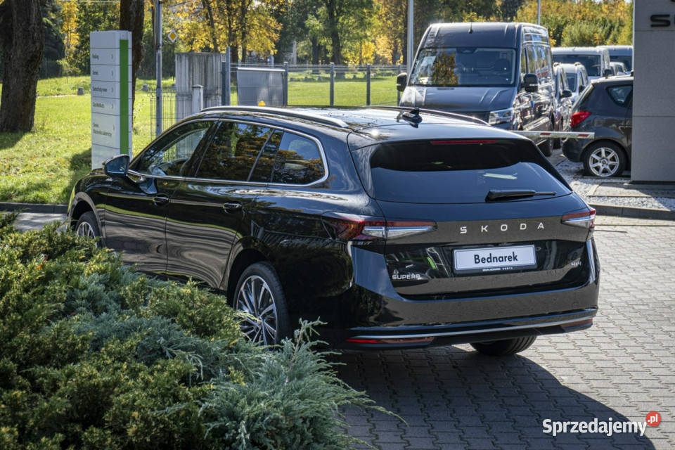 koda Superb LK 20 TDI 193 DSG 4x4 Dostępny ręki Łódź