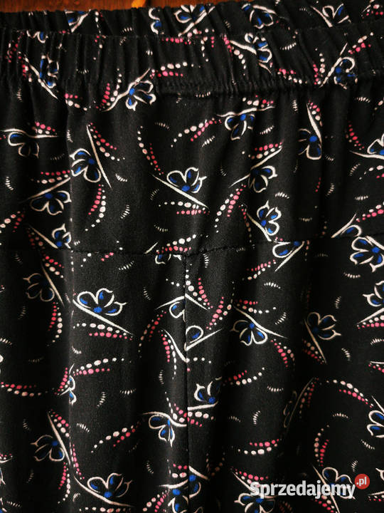 Legginsy damskie krótkie kolano duży rozmiar Rozmiar 56 Spodnie