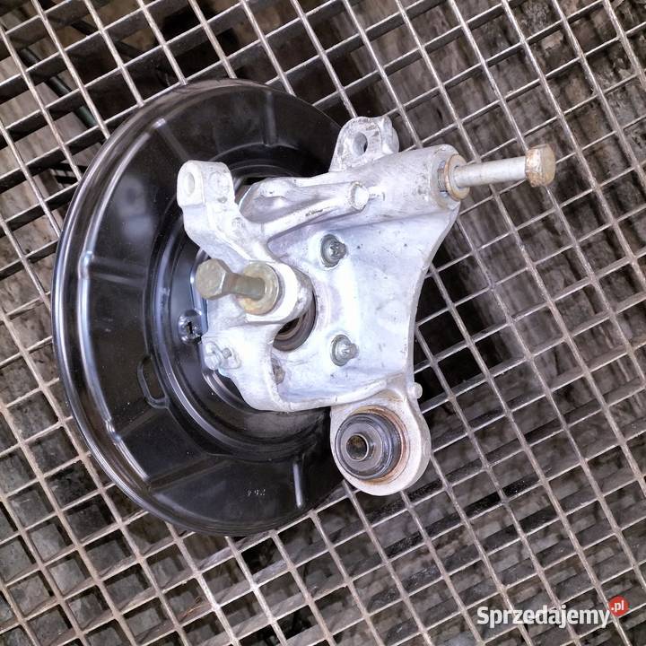 Zwrotnica prawa tylna BMW E39 nowa Wszystkie Poręba