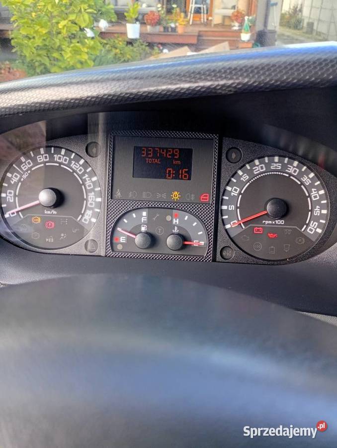 Iveco Daily 30TD 170 6bieg MaxiBrygadówka nieuszkodzony Kielce