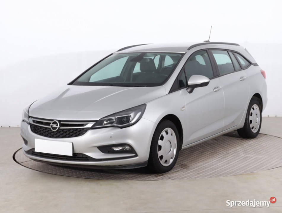 Opel Astra 16 CDTI srebrny Piaseczno