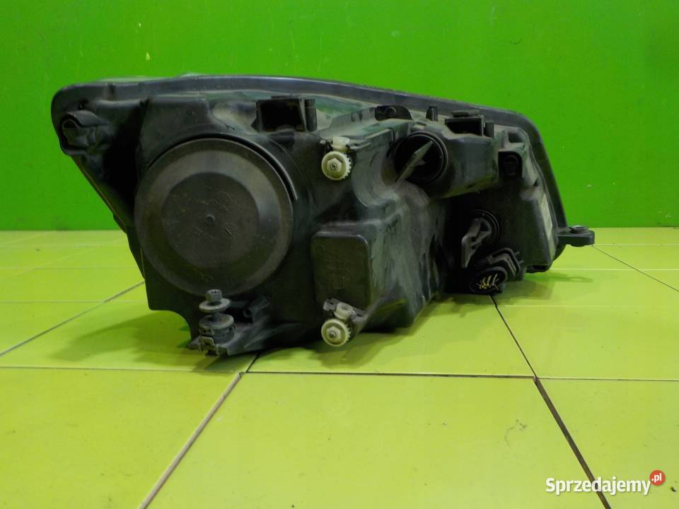 CADDY III LIFT 20 TDI 14r VAN lampa lewa przod osobowe mazowieckie Suków