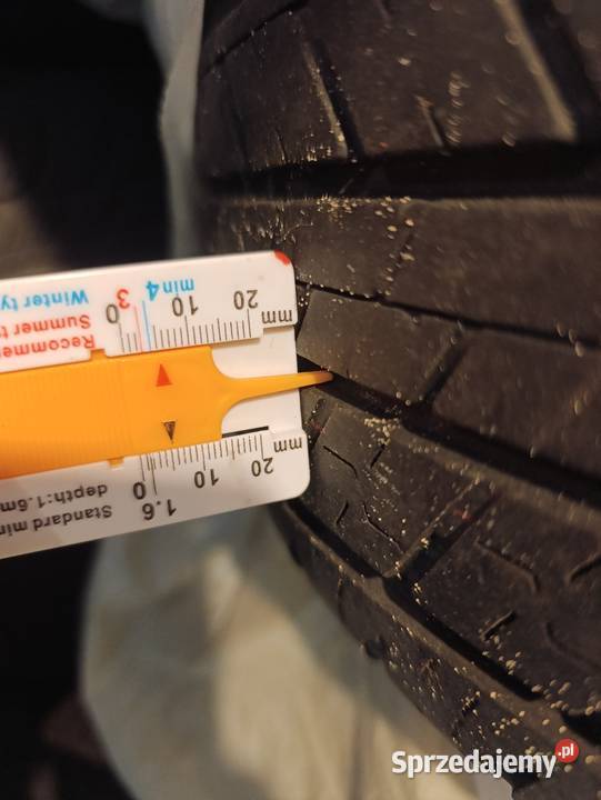 Opony 225 60 18 dunlop letnie Samochodowe Zamość sprzedam