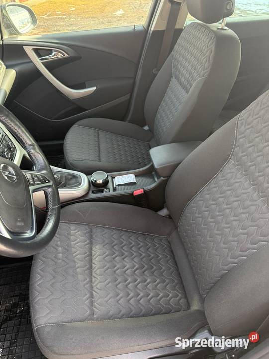 Opel Astra 2013 benzyna 152000km Rzędkowice